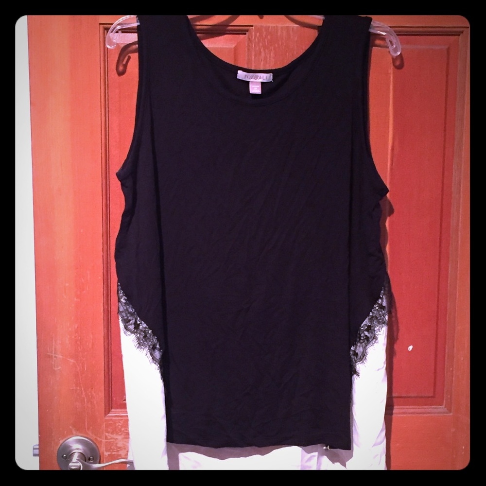 ❤️👚Almost new Blouse.👚❤️